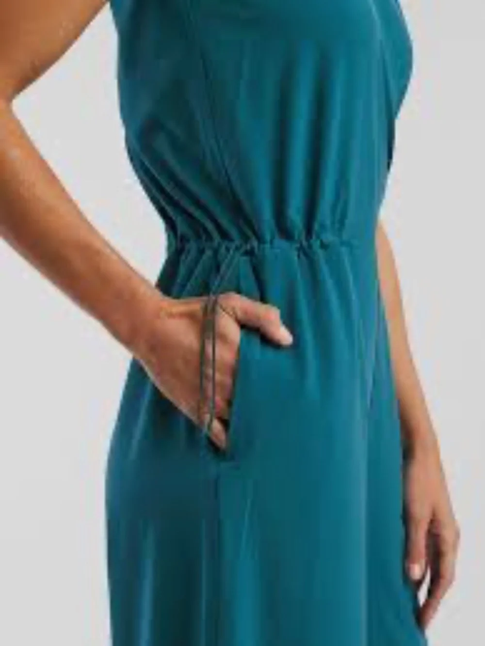 T9 Title Nine Round Trip Sleeveless Jumpsuit - Picture 8 of 12